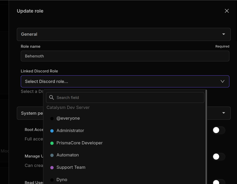Takaro role editor showing the Linked Discord Role dropdown for mapping a Takaro role to a Discord role